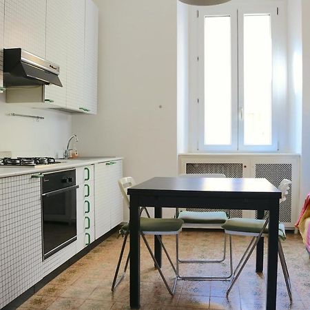 S. Ambrogio Cozy Apartment Milán Exterior foto